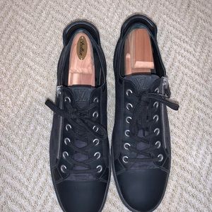 Louis Vuitton damier sneakers